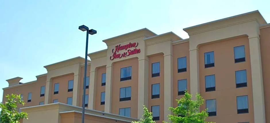 Hampton Inn By Hilton And Suites Nashville At Opryland