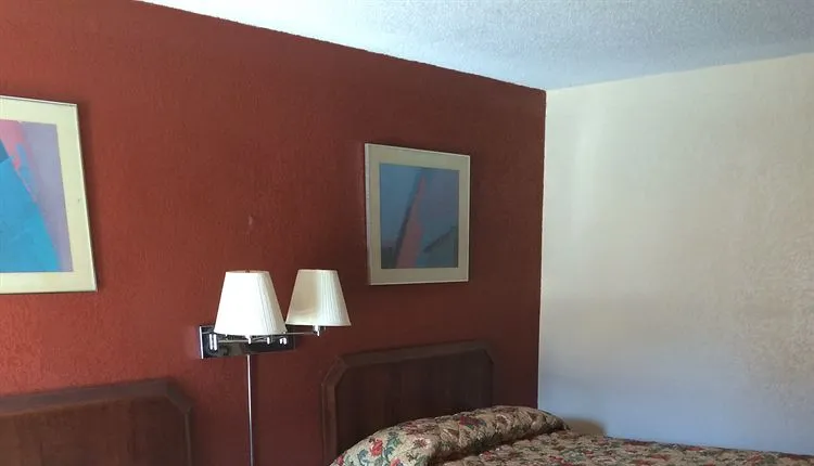 Budget Inn Express