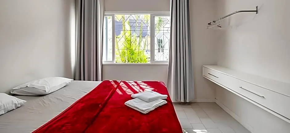 Casa 215 Suítes pertinho da Praia