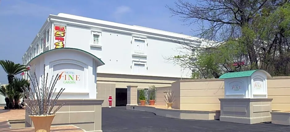 Hotel Fine Garden Matsuyama Free Parking - Adult Only