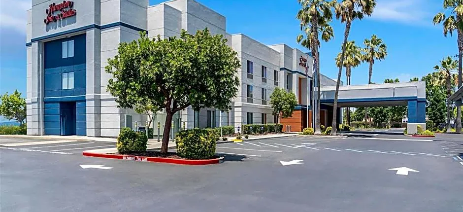 Hampton Inn By Hilton & Suites Lathrop, Ca
