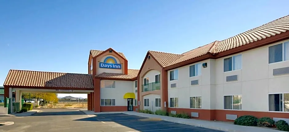 Days Inn by Wyndham Phoenix North