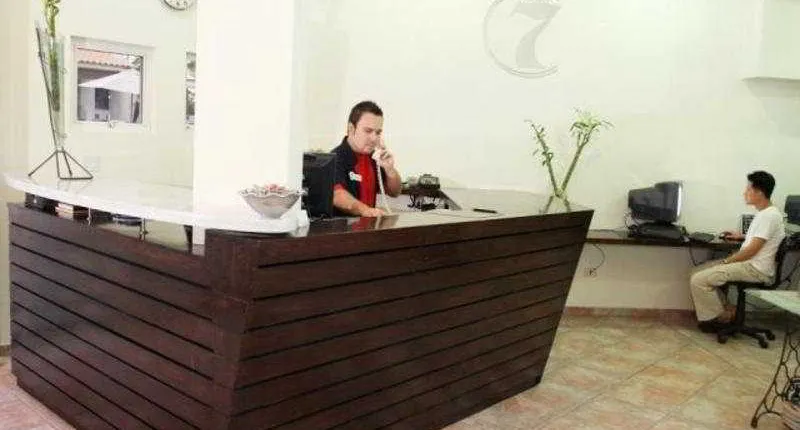 Seven Crown Express & Suites