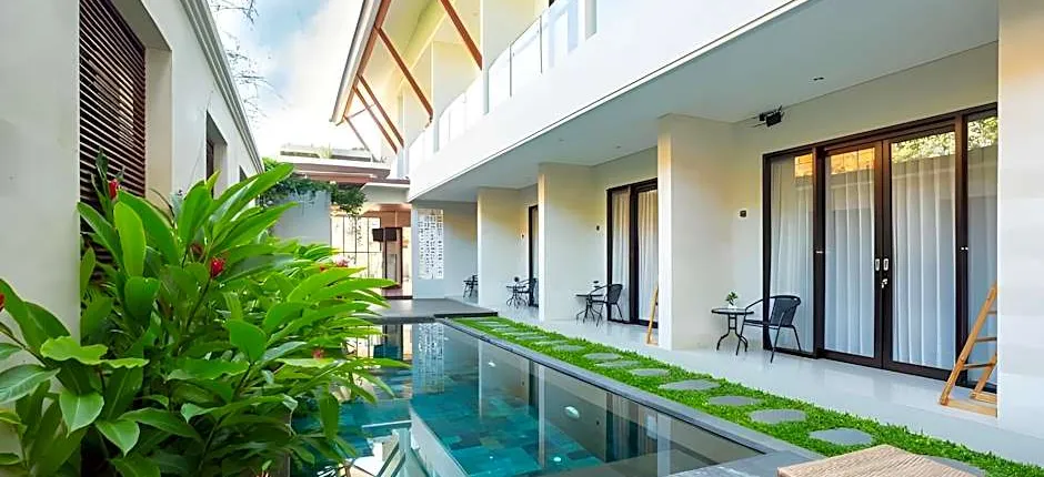 Cove Ransha Stay