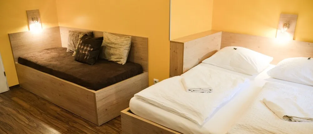 Do Step Inn Hotel - Hostel
