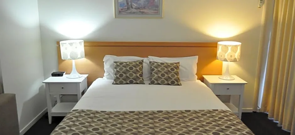 Albury Burvale Motor Inn