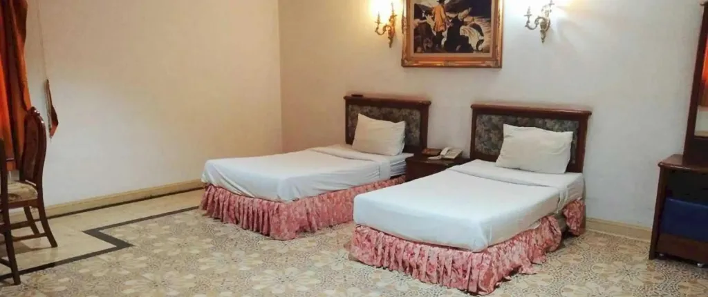 13 Coins Bang Yai Hotel by ZUZU