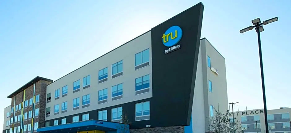 Tru by Hilton the Colony