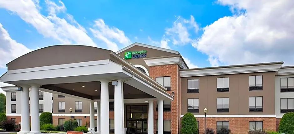 Holiday Inn Express Hotel & Suites Kent State University By IHG