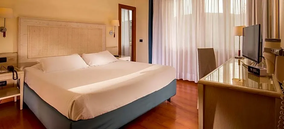 Best Western Globus Hotel