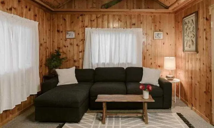 OAK Knoll Unit 4 #2403