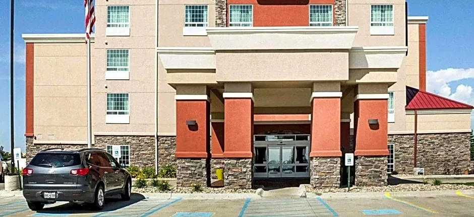 Comfort Suites Minot