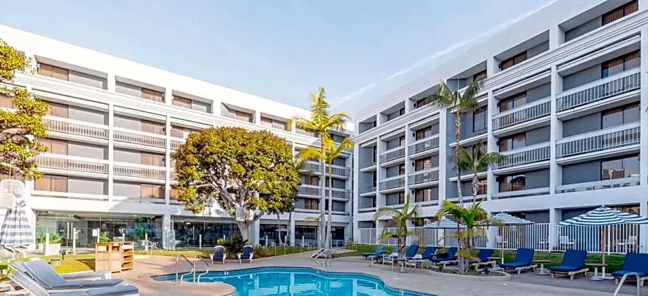 Hotel MdR Marina Del Rey- A DoubleTree By Hilton