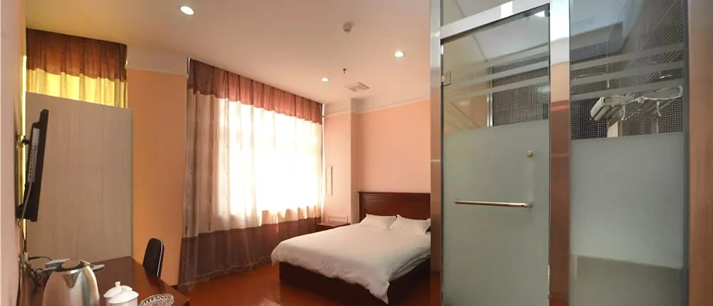 Dalian Fishing Port Hotel