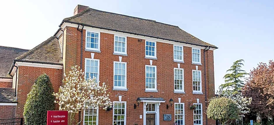 Best Western Plus Windmill Village Hotel