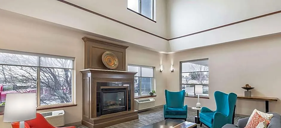 Comfort Suites Redmond Airport