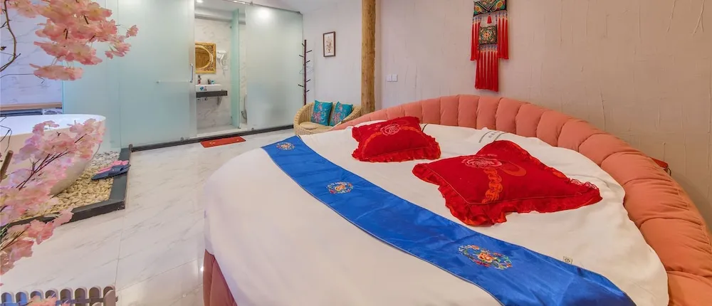 Ling He Boutique Inn