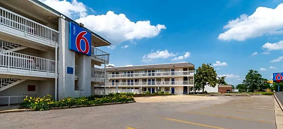 Motel 6-Rolling Meadows, IL - Chicago Northwest