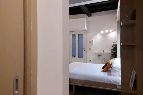 TAKE ME ROME - Trastevere Suites & Spa
