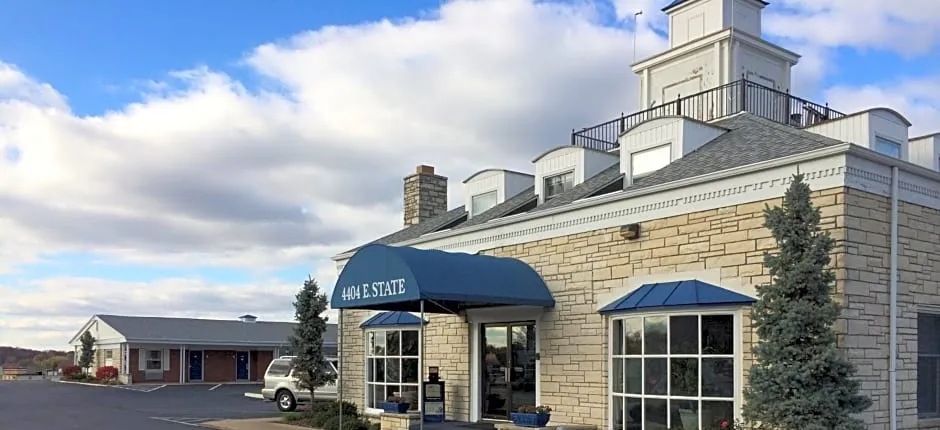 Rockford Alpine Inn & Suites
