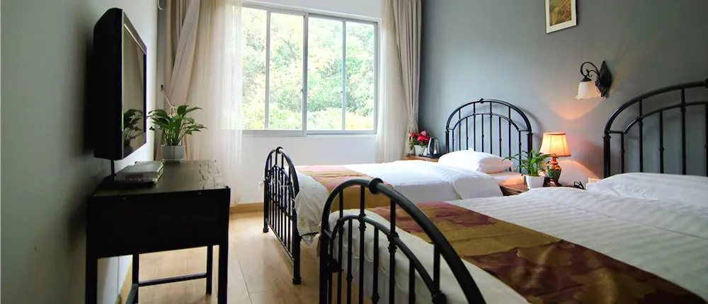 Highpark Riverview Inn
