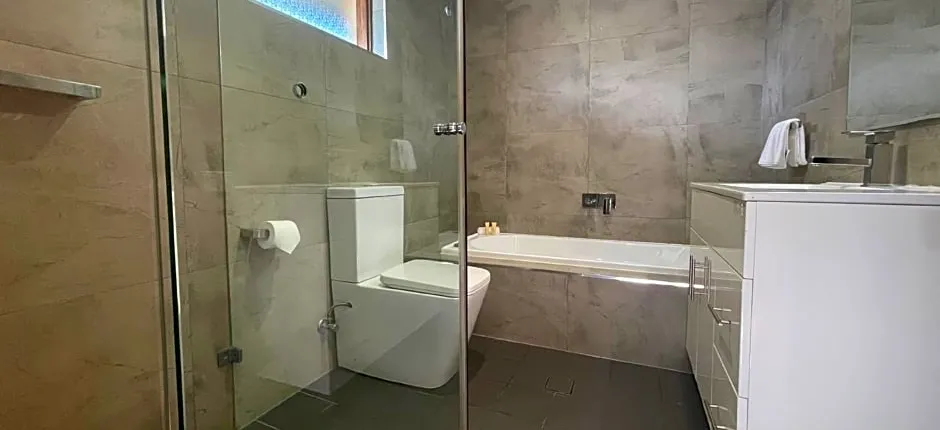 Town And Country Motor Inn Forbes