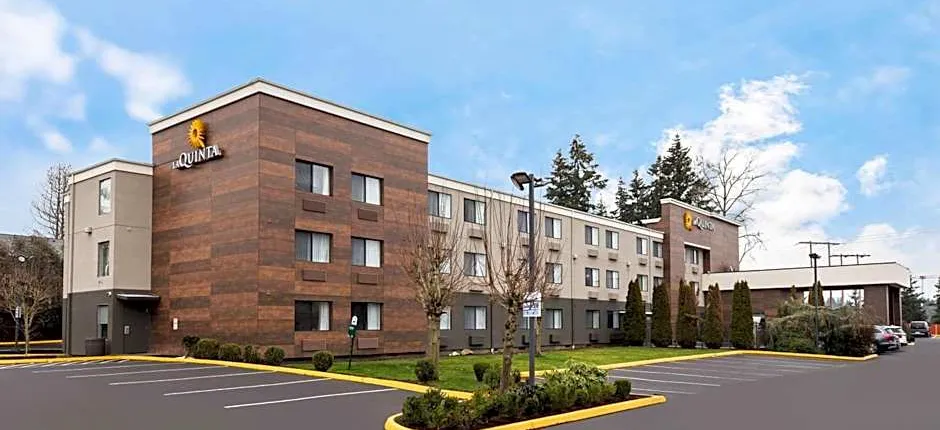 La Quinta Inn & Suites by Wyndham Everett