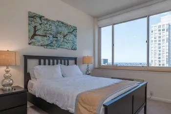 Skyline Luxury Suites