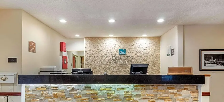 Spark by Hilton Lakewood Denver Southwest