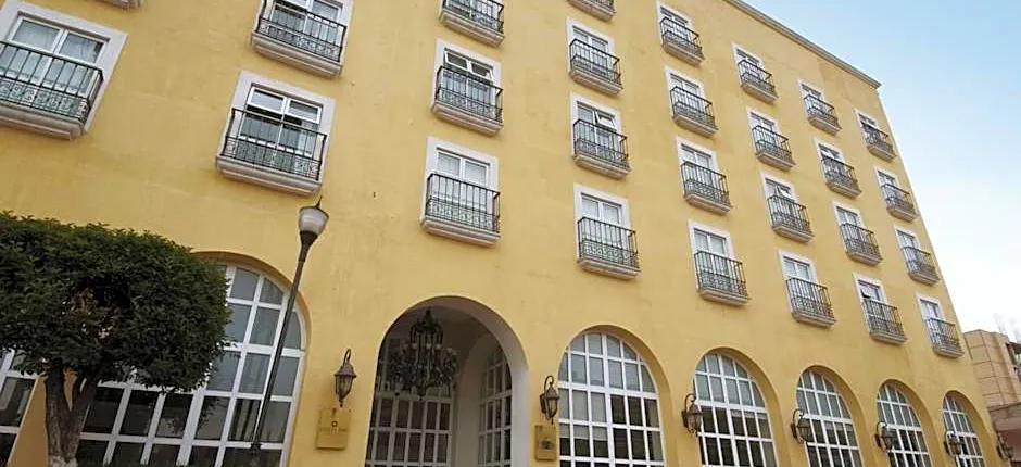 Fiesta Inn Toluca Centro