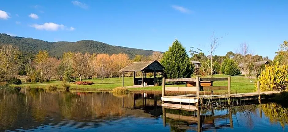 Sanctuary Park Cottages