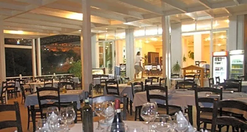 Grand Hotel Saranda