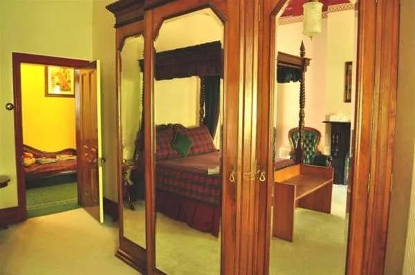 Ormiston House