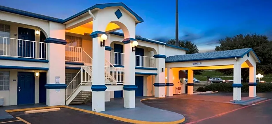 Travelodge by Wyndham Killeen/Fort Hood
