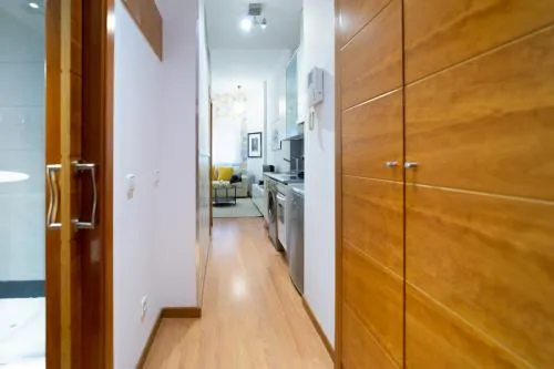 APARTAMENTOS H2 GRAN VIA