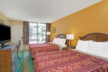 Days Inn Norfolk-Military Circle