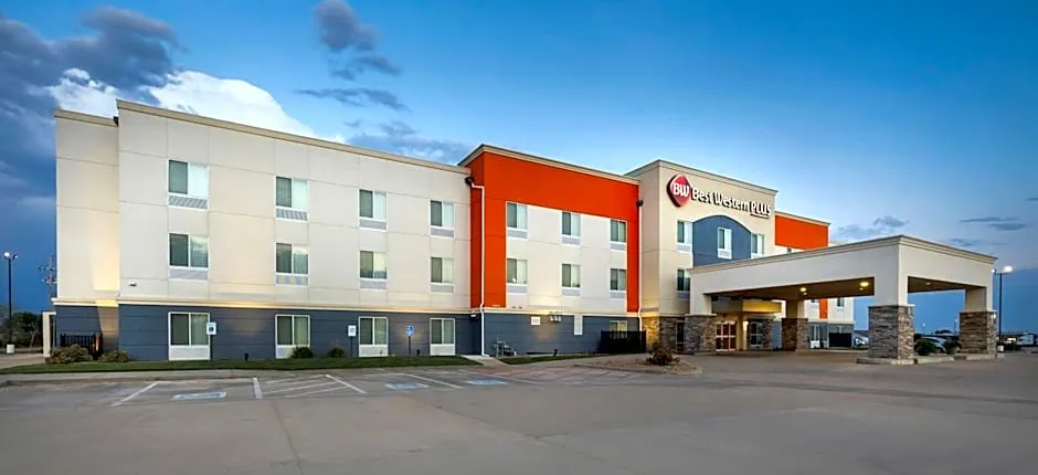 Best Western Plus Pratt