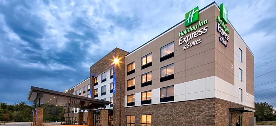Holiday Inn Express & Suites East Peoria - Riverfront By IHG