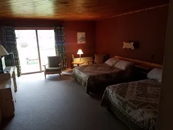 Schultes Family Lodge