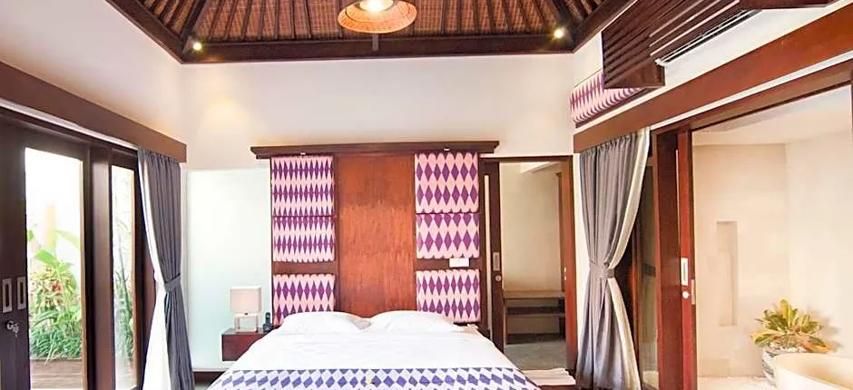 Villa Puspa Kedungu