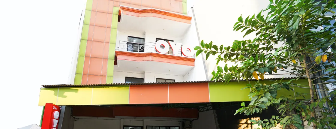 OYO 485 Marcello Residence