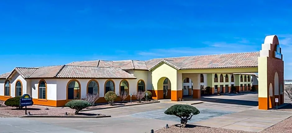 Days Inn by Wyndham Holbrook