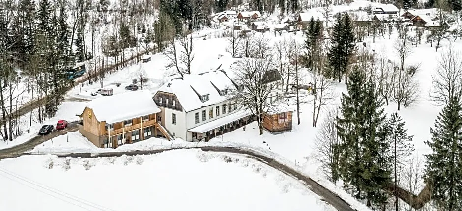 JUFA Hotel Grundlsee