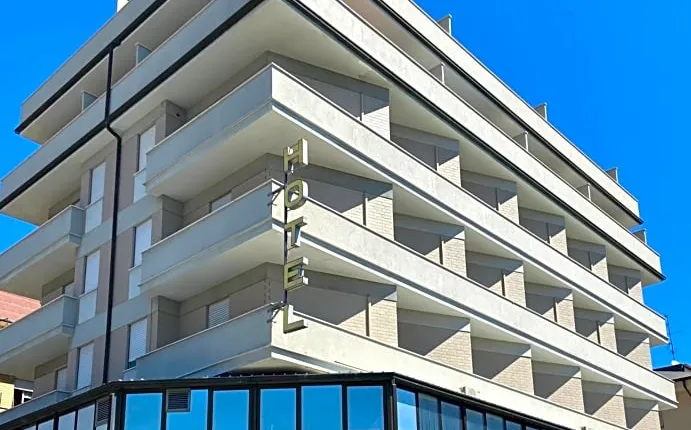 Hotel Riviera