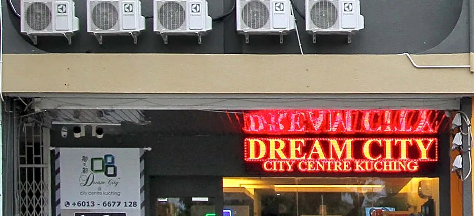 Dream City Hotel