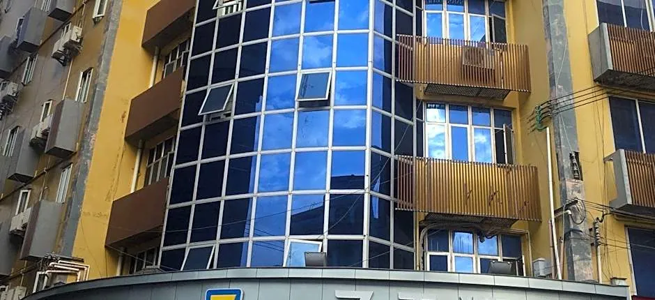 7Days Inn Shenzhen Longgang Nanlian Metro Station Branch