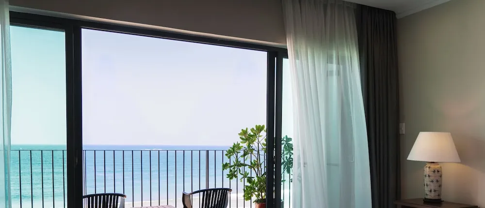 Dan Oasis Beach Hotel and Apartment
