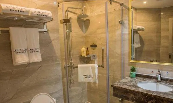 Li An Light Luxury Hotel