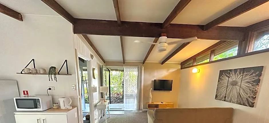 Colonial Village Resort