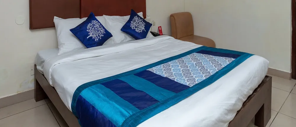 OYO Flagship 15018 Golden Manor Chennai Central
